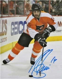Ian Laperriere In Action Philadelphia Flyers Autographed NHL Hockey 8" x 10" Photo