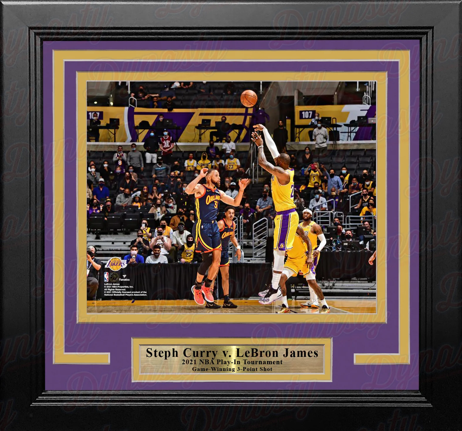 LeBron James v. Steph Curry Game-Winning Shot 2021 Play-In Tournament 8" x 10" Framed Photo - Image 2