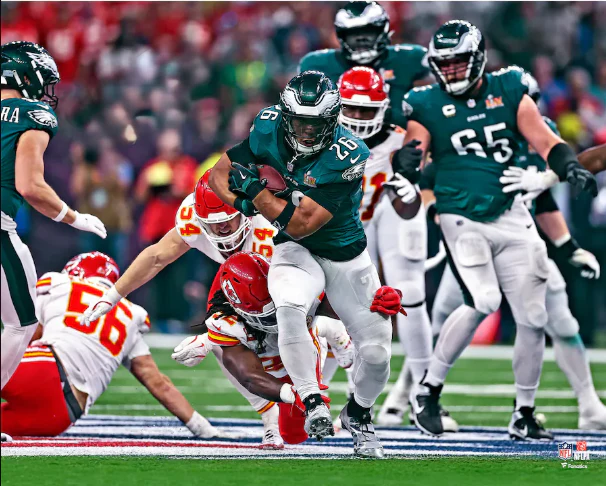 Saquon Barkley Super Bowl LIX Action Philadelphia Eagles 8" x 10" Football Photo