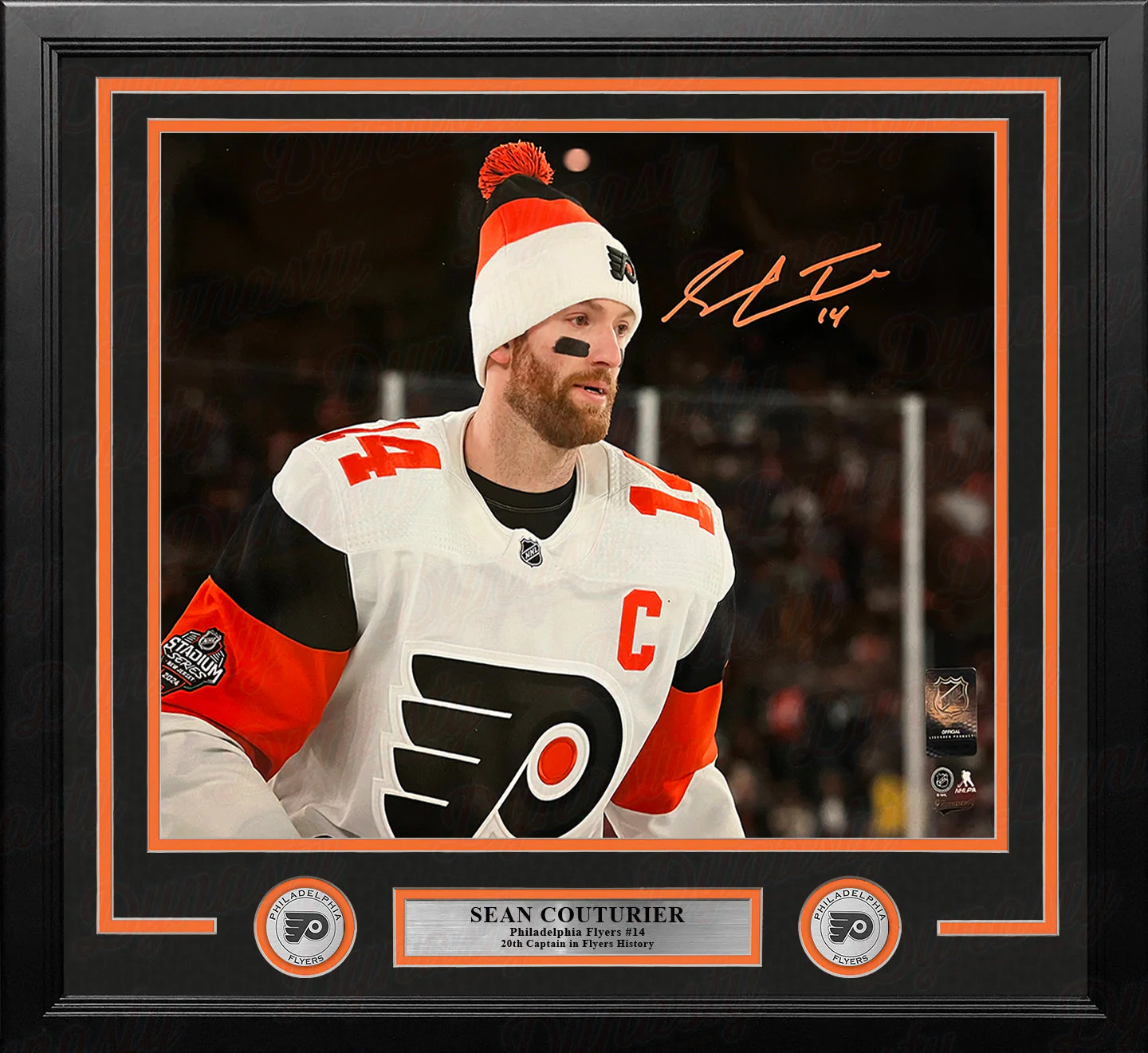 Sean Couturier 2024 Stadium Series Captain Debut Philadelphia Flyers Autographed 16x20 Framed Photo - Image 2