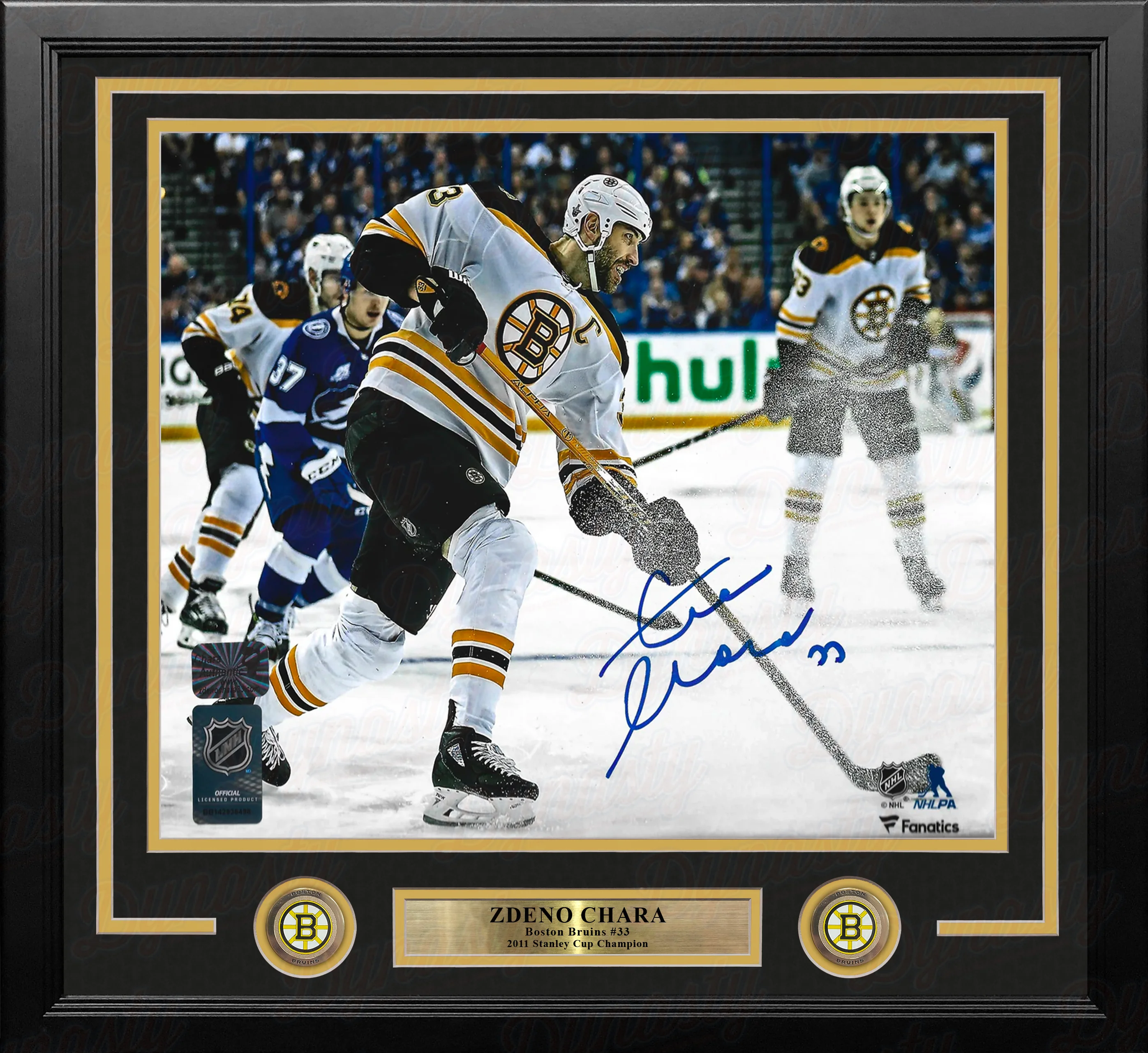 Zdeno Chara in Action Boston Bruins Autographed 16" x 20" Framed Hockey Photo - Image 2